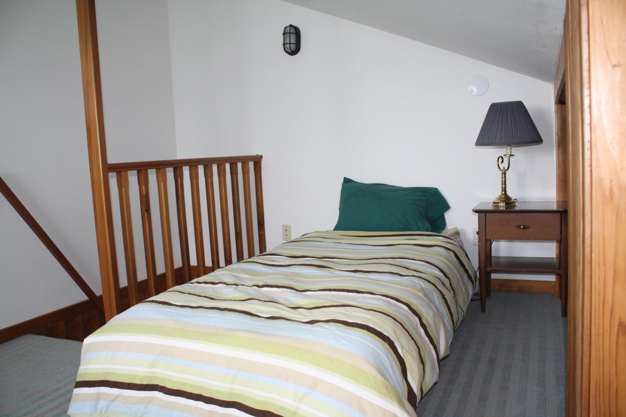 Orca Lodge Sointula Rum bild
