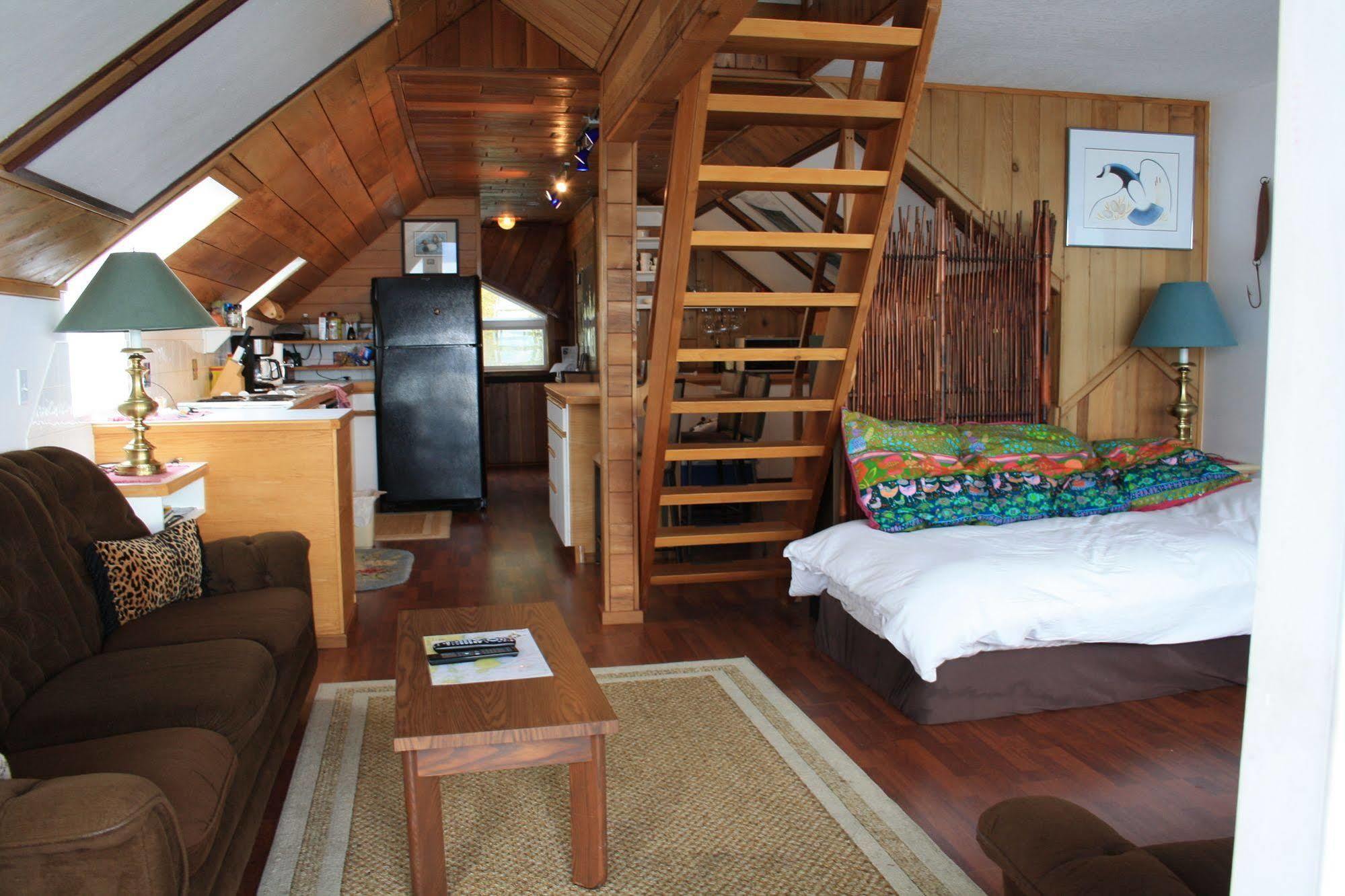 Orca Lodge Sointula Exteriör bild